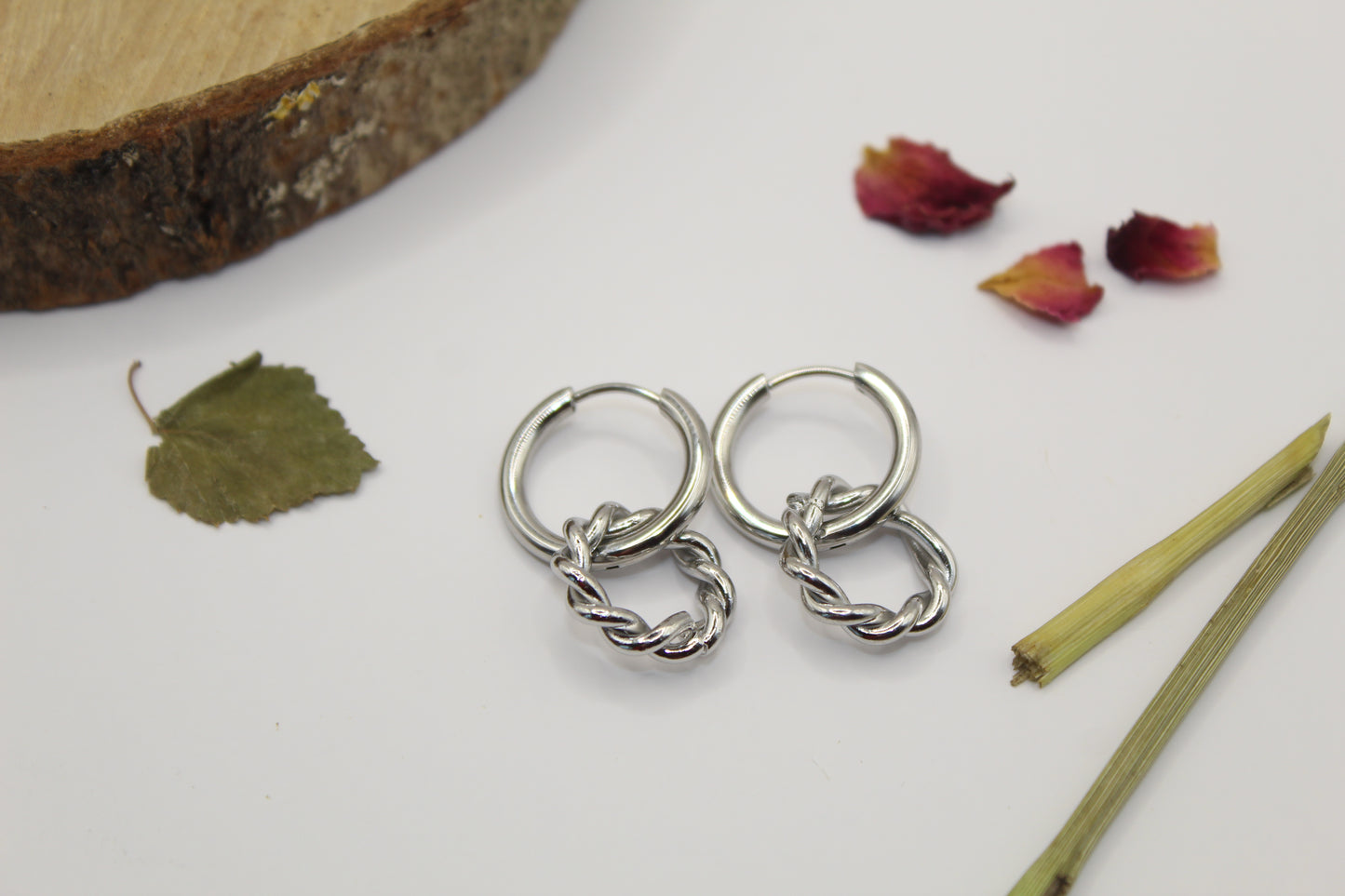 Boucles d'oreilles torsadées