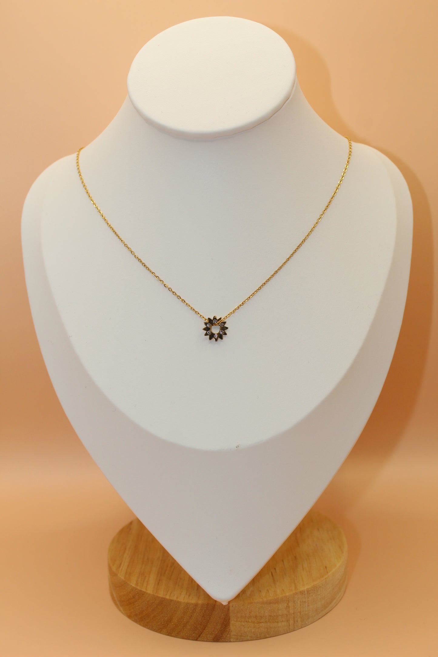 Collier étoile strass