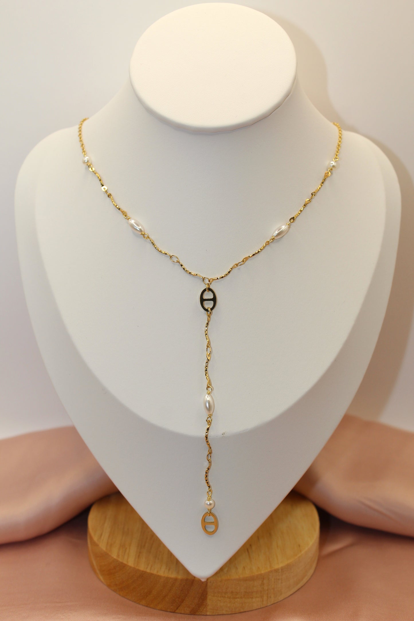 Collier Y Mayna
