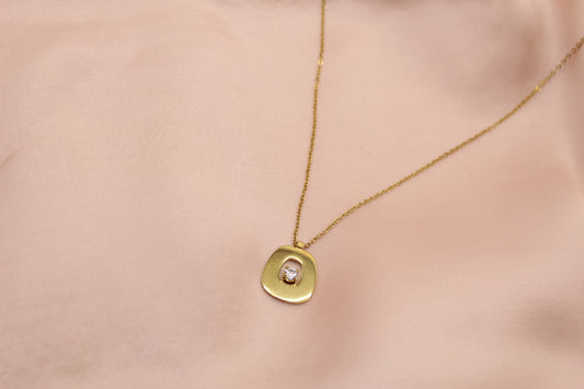 Collier strass carré